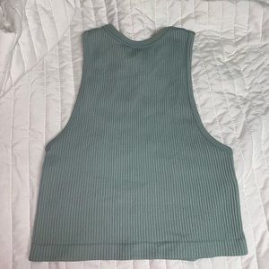 ribbed cropped tank top 🩵